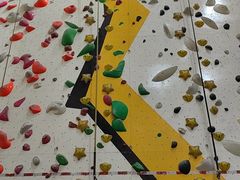 -问山MountQuest攀岩馆