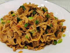 -颐朵佳宴(金丰商业广场店)