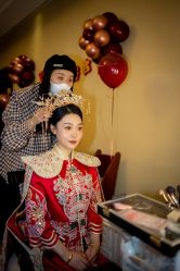 -禕·愫白婚纱商店