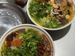 -文山荷鲜居(翠湖店)