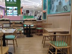 用餐区-满记甜品(金唐购物中心店)