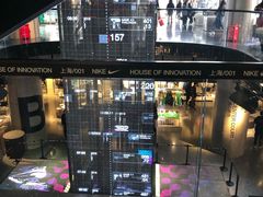 -NIKE品牌体验店(南京东路店)