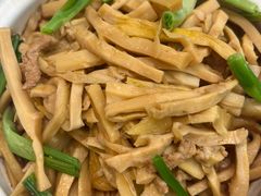-吕氏疙瘩汤·海鲜新鲁菜(海州利群店)