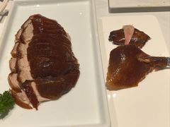 精品烤鸭半只半套-北平楼·烤鸭·北京菜(牡丹园店)