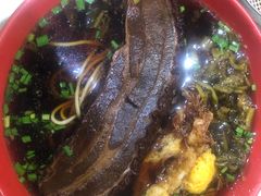 -小龙大肉面馆