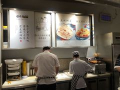 -巷内锅盔(西城都荟店)