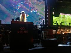 -友坐OMNI(民园广场店)