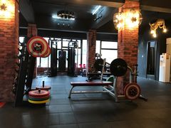 -GYMPLUS私教健身会馆(大悦城店)
