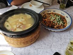 -披云山庄
