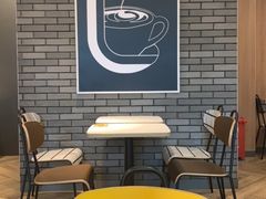 用餐区-麦当劳(华融店)