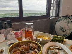 -七的湖·晚芳亭·阳澄湖农家菜·大闸蟹(莲花岛店)
