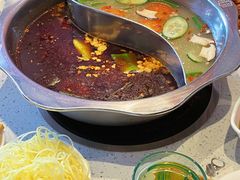 鸳鸯锅底-袁记串串香(喜力博物馆店)