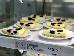 蓝莓乳酪蛋糕-宜家·瑞典风味餐厅(烟台路店)