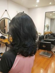-709号发型屋