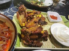 -乡村馕坑肉·烧烤·新疆菜·本地人更爱吃(阿勒泰首店)