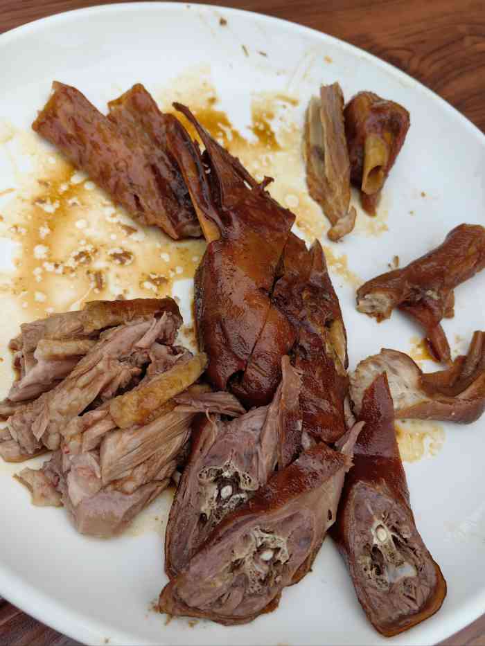 陈鹏鹏卤鹅饭店(欢乐海岸店)