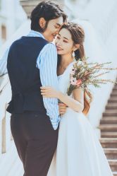 -雪中彩影婚纱摄影·微光艺术中心