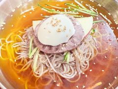 -明洞阿姨·韩式酱蟹烤肉·创意料理(三元桥店)