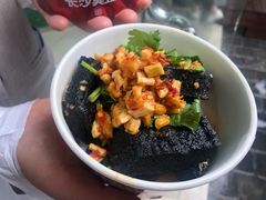 -黑色经典臭豆腐·湖南特产(坡子街店)