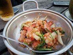 蒜酥炒虾-Cau Go Vietnamese Cuisine
