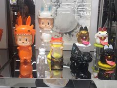 -泡泡玛特POPMART(侨福芳草地店)