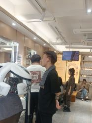 -一東造型烫发染发