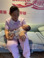 -莲芯花月子会所