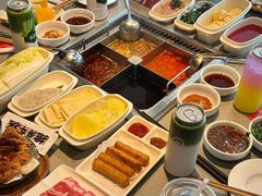 -海底捞火锅(新松江路生日主题店)