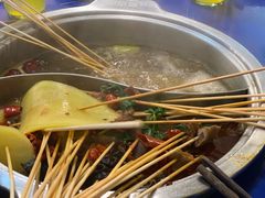 -马路边边串串香(涑河南街店)