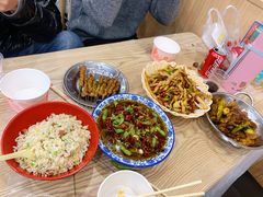 -江城燕子大排档(江汉路步行街店)