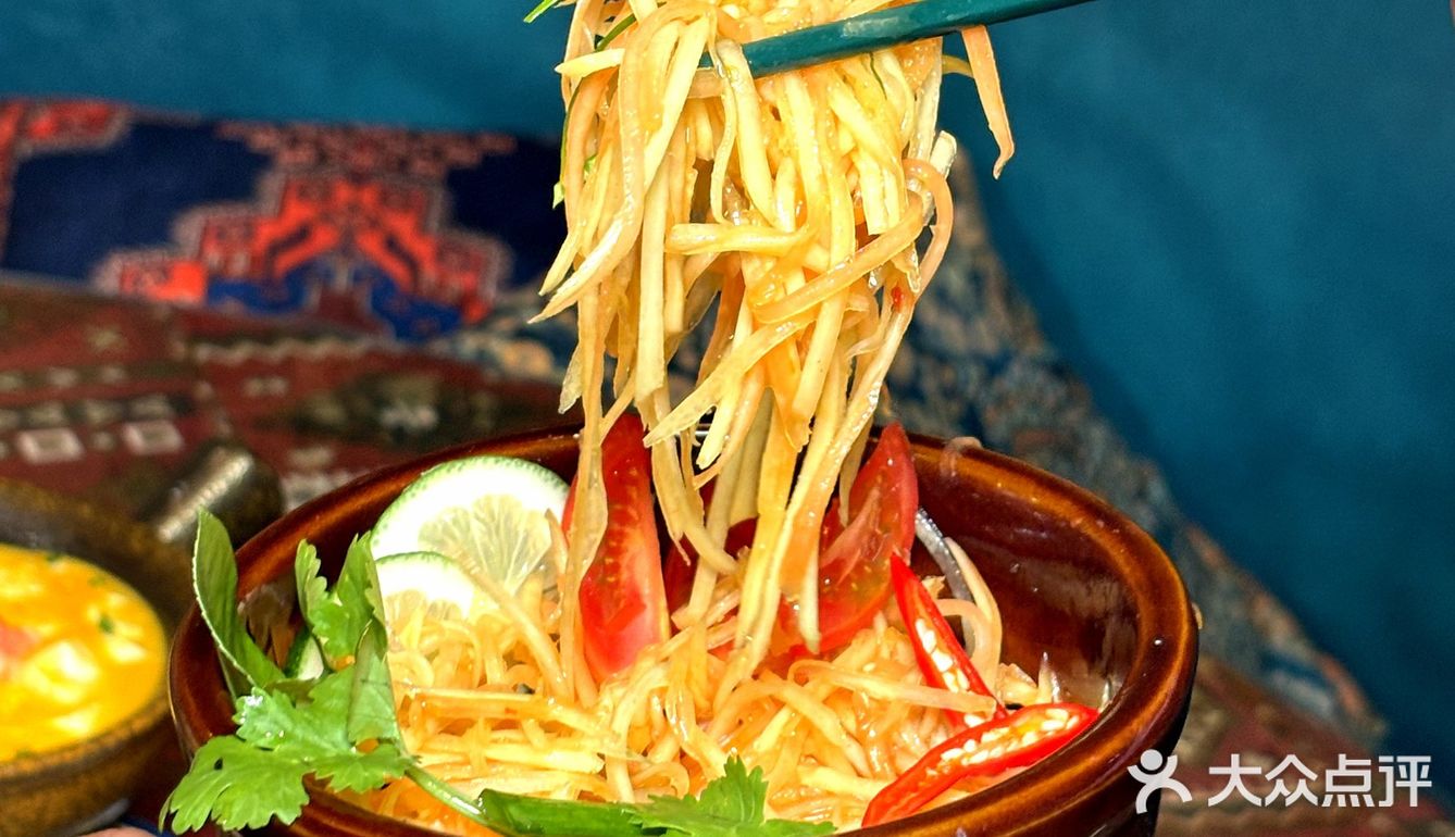 🍽️三亚美食秘境：瘾三寻餐厅🍽️