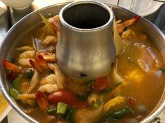 -两兄弟Song Pee Nong(2号店)