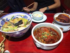 -窄巷子陕菜馆·地道陕西菜(粉巷店)