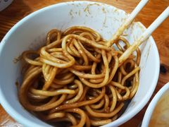 -罗氏热干牛肉面(中南三路店)