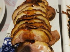 香酱热肘子-傅记酱肉