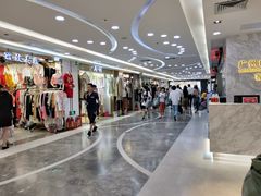 -广州白马服装市场