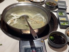 -喃喃椰·糟粕醋·椰子鸡火锅(七堡花园店)