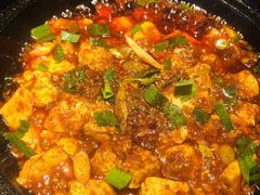 -万重锦·人文川菜馆(骡马市店)