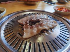 -牛信亭韩国料理·炭火烤肉(紫藤路店)
