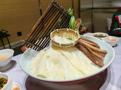 -红鼎豆捞·非遗鲍皇汤火锅(宝丰路店)