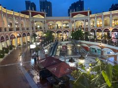 -佛罗伦萨小镇广佛名品奥特莱斯(疏港路店)