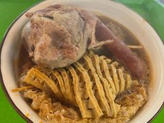 -丽丽三鲜螺蛳粉(田林路店)