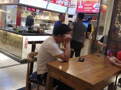 大堂-熊大师牛羊粉(红谷凯旋店)