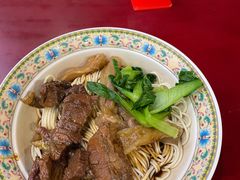 -金杨拉面王小吃面馆·牛三宝面·红烧牛肉粉