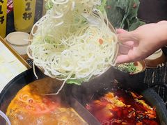 -冯校长老火锅(中联广场店)