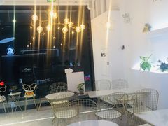 -欢牛蛋糕屋(萧山万象汇店)