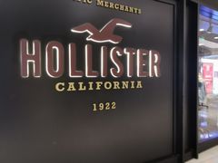 -Hollister(天环广场店)