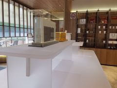 -银座仁志川·生吐司专门店(香港广场店)