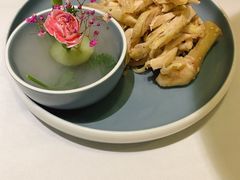 盐焗手撕鸡-尚一汤 广东炖汤(金桥国际店)