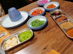 -明洞阿姨·韩式酱蟹烤肉·创意料理(三元桥店)